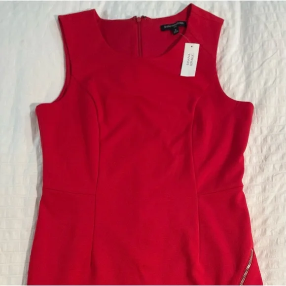 Banana Republic Red Sheath Dress NWT Asymmetrical Hem Sleeveless Back (Size 8) - Picture 5 of 6